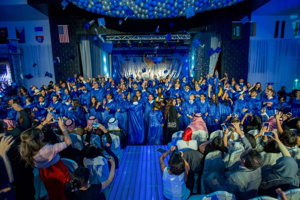 10 Signs You Attended An International School