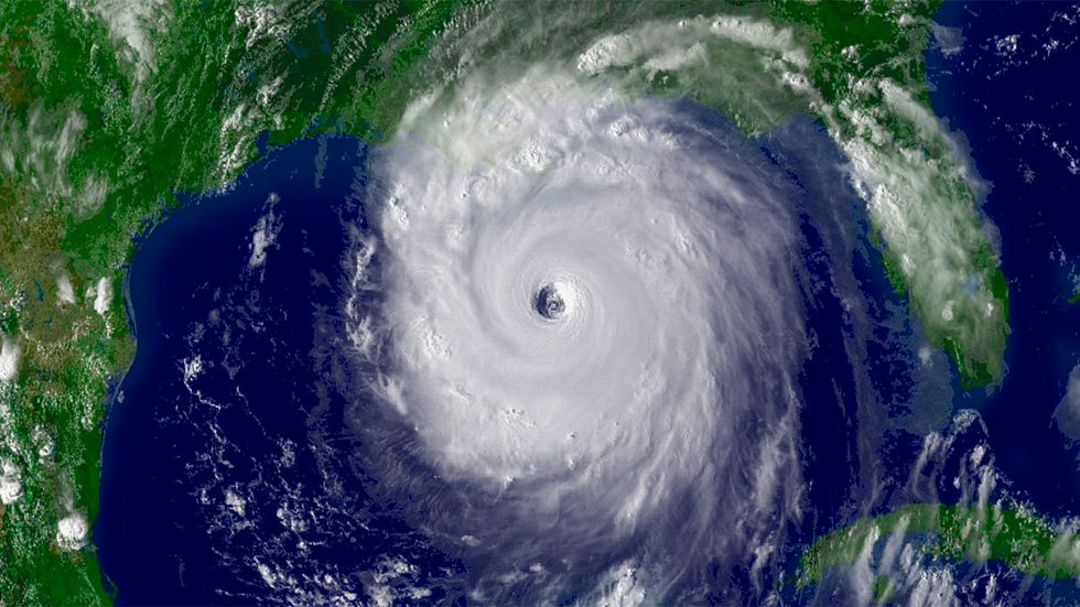 8 Things You Need To Do To Prep For A Hurricane In College