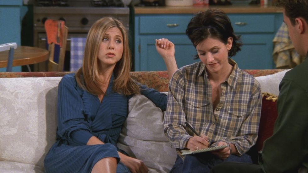 11 Signs You And Your Roomie Are Way Too Close