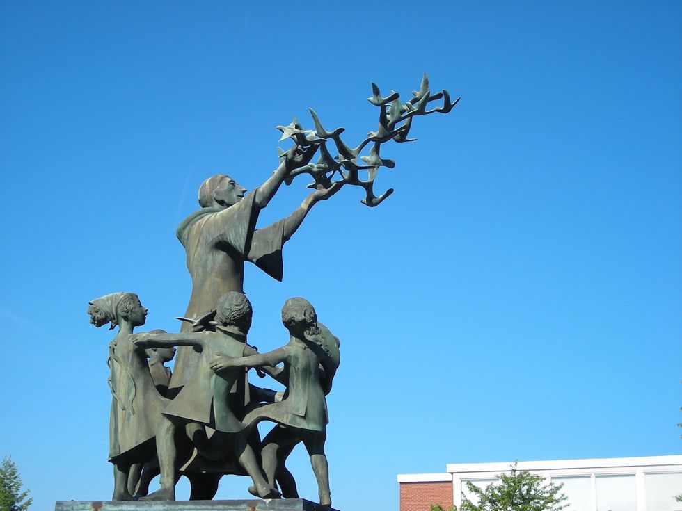 10 Signs You Attend Saint Francis University