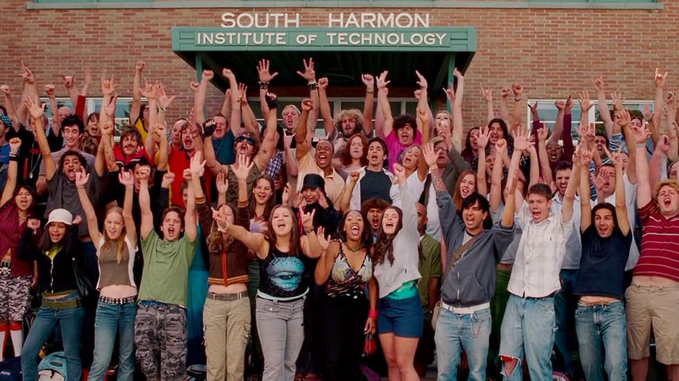 18 Reasons Why College Is Totally A Scam