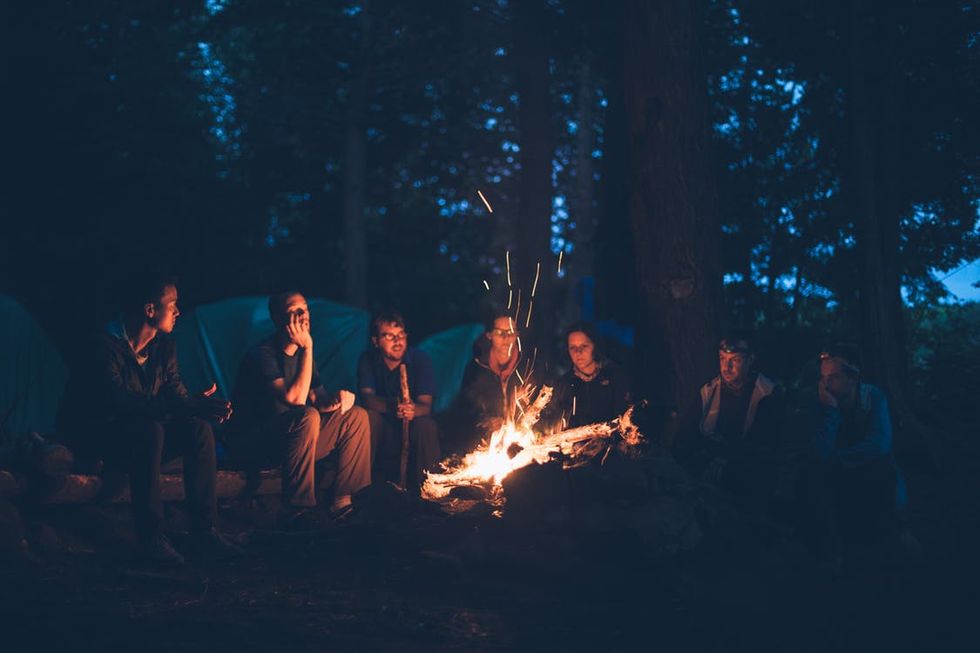 22 Signs You're A Summer Camp Couneslor