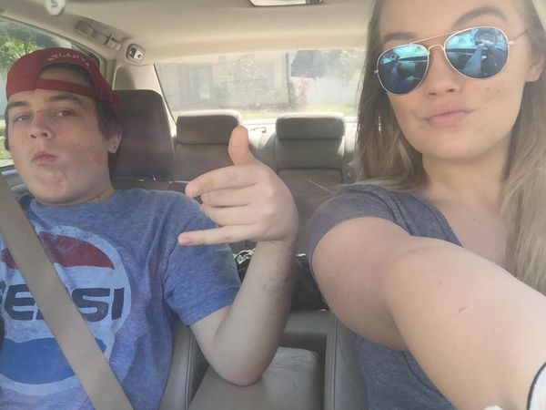 10 Things To Know Before Dating A Girl With Brothers