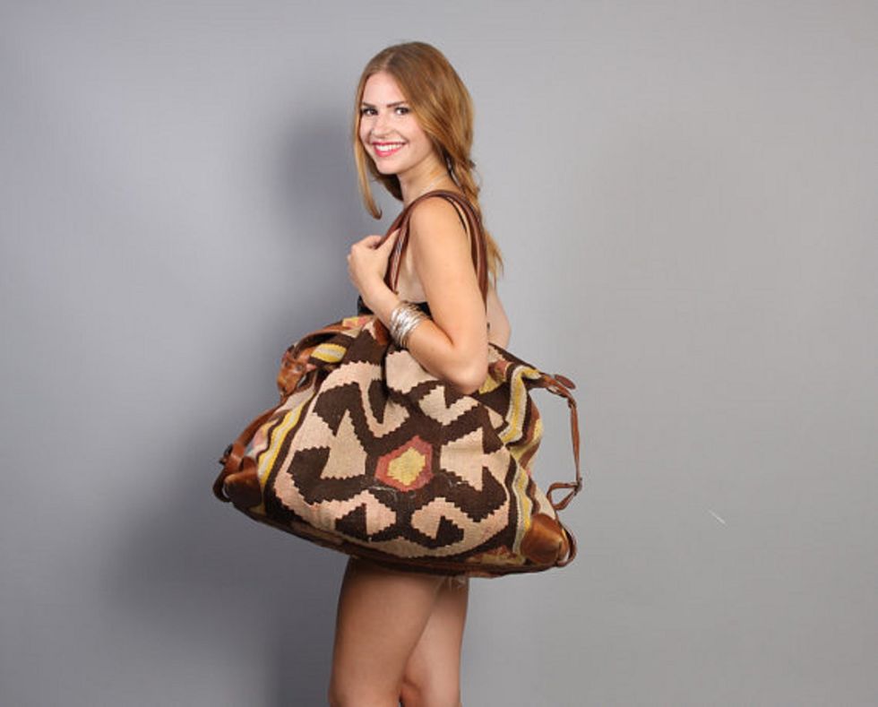 35 Things You Always Have With You If You Are The Mom Of Your Friend Group