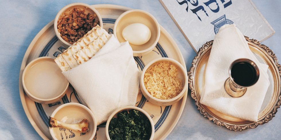 10 Thoughts Every Jew Has While Trying To Keep Passover