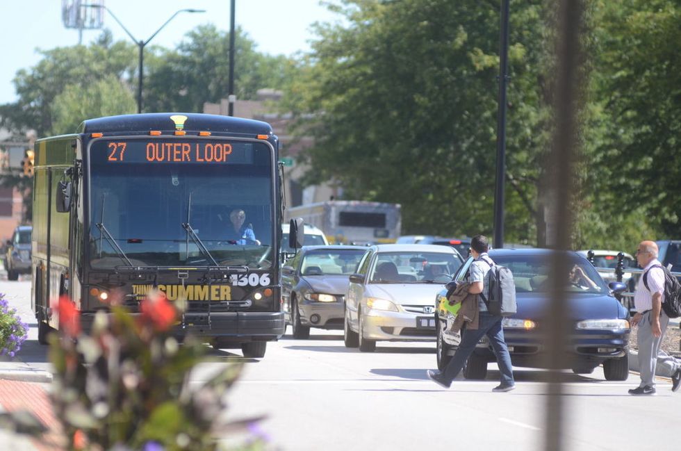 11 Thoughts We Have While Using The Campus Bus System