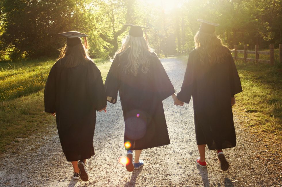 You Know You Found Your College Best Friends When...