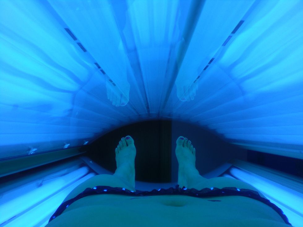 5 Reasons To Stay Away From Tanning Beds