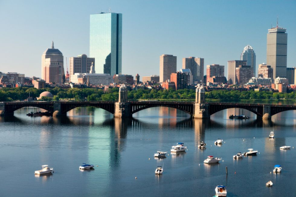 5 Boston Landmarks To Find If You're Lost Without A Phone