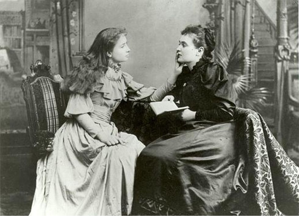 A Word is Worth a Thousand Pictures