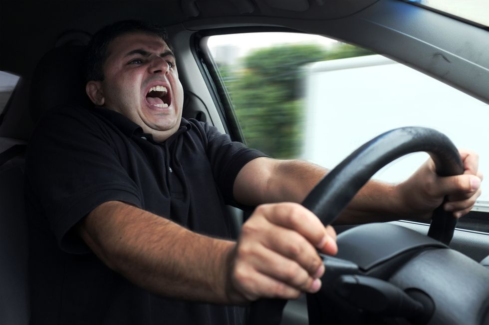 25 Random Thoughts People Have While Driving