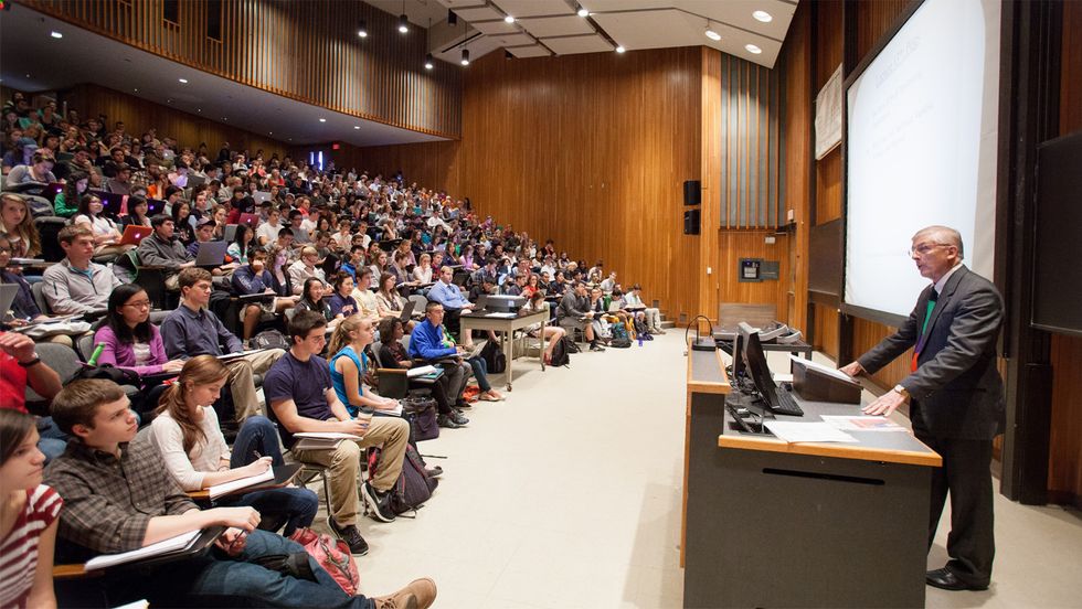 10 Classes You Should Take Before Declaring A Major