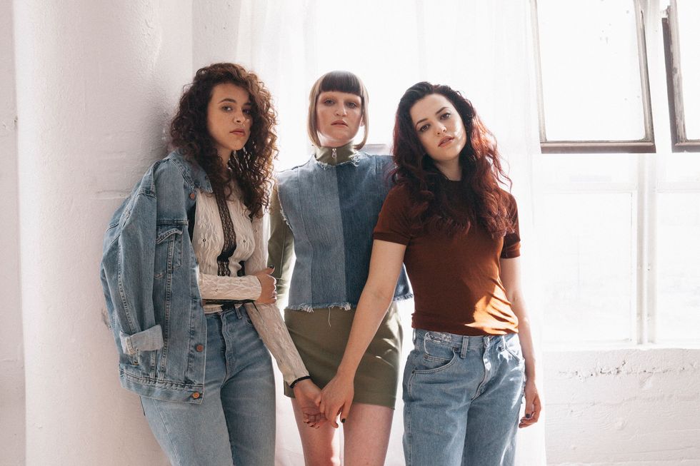10 Queer Girl Musicians You Need To Know