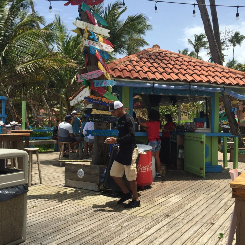 So I'm Beachside in This Tiki Bar...