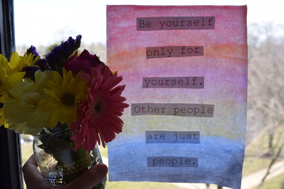 4 Ways College Girls Can Brighten Up Her Dorm