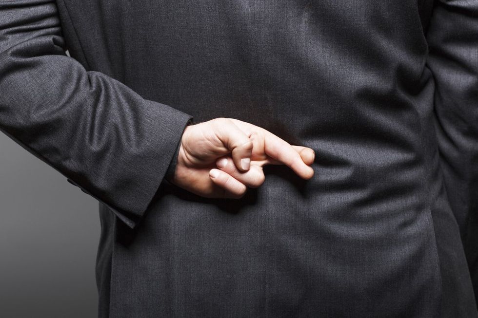 6 Times It's Okay To Lie