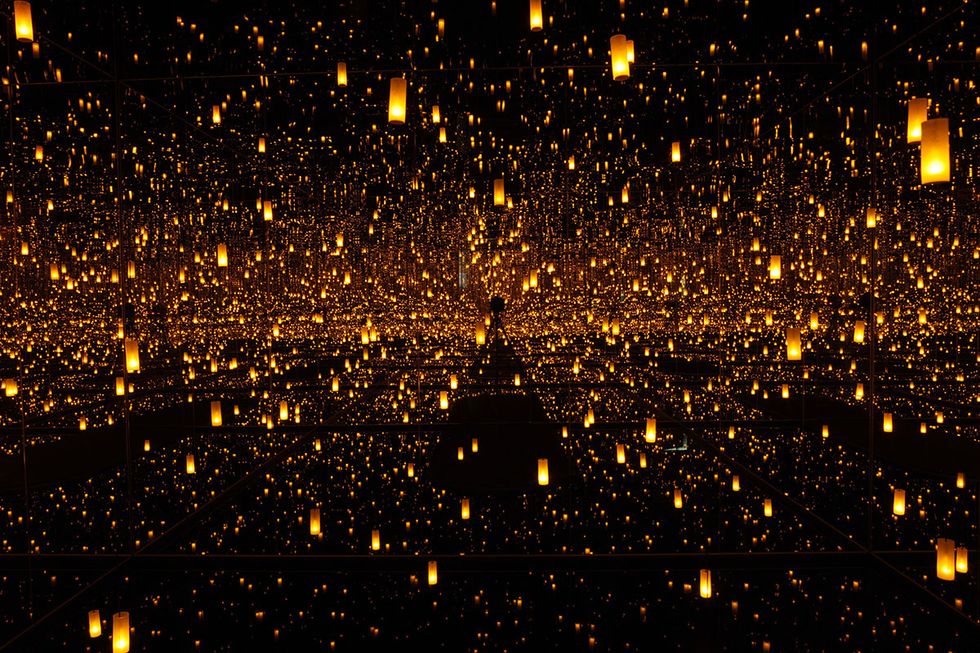 "Yayoi Kusama: Infinity Mirrors" Exhibit Draws Hundreds To D.C.
