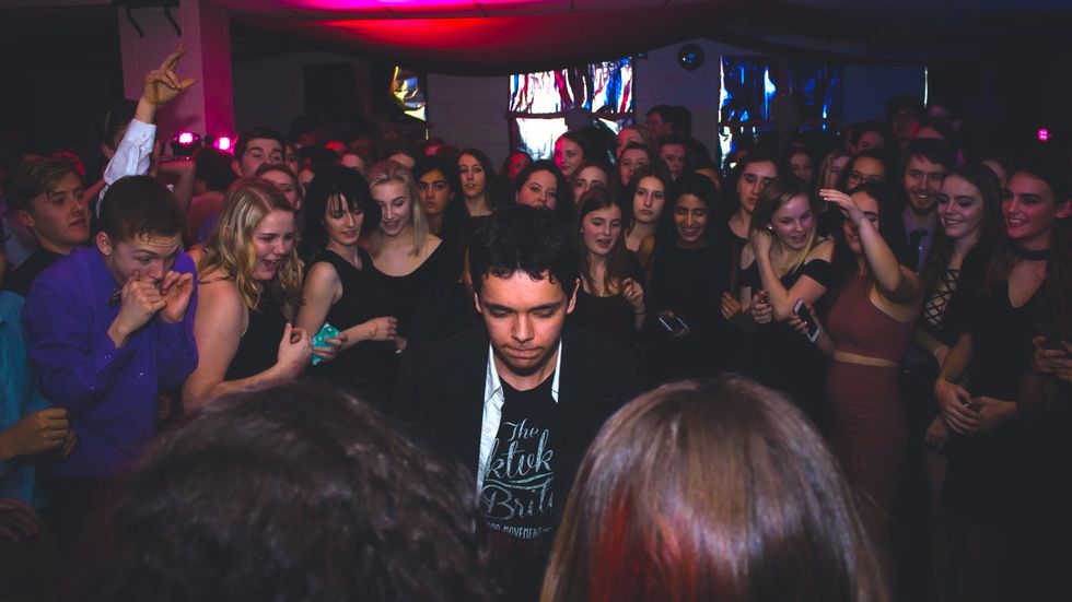 5 Ways To Stop Letting Negative People Steal Your Energy