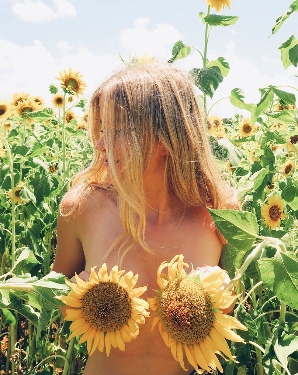 5 Easy Ways To Love Yourself Right Now