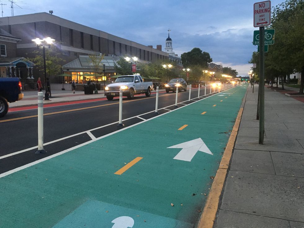 23 Thoughts You Have While Driving On Campus