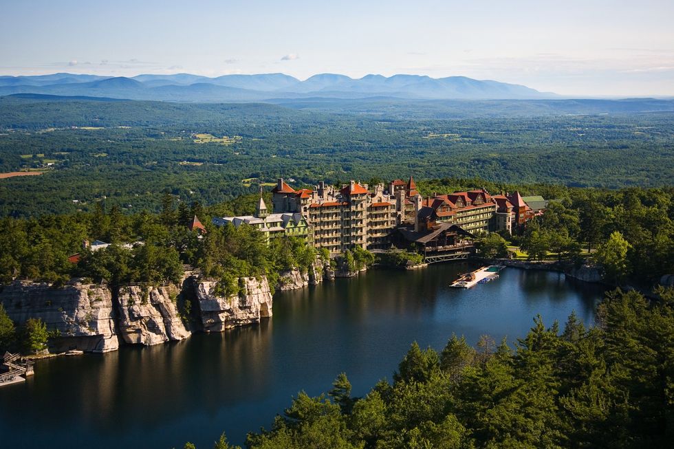 6 Places To Go To During The Halloween Season