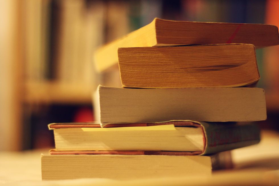 8 Novels To Read In Your Free Time
