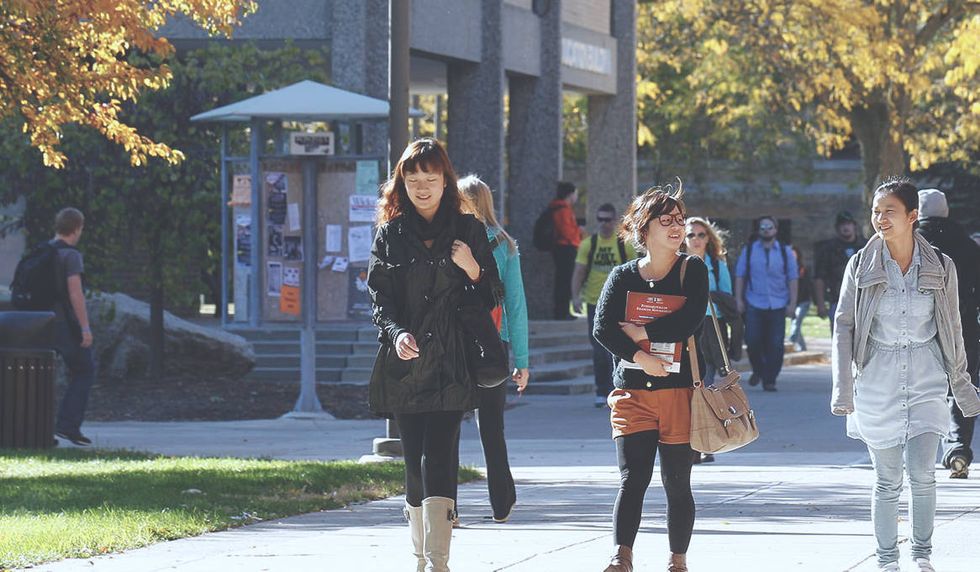 4 Things That Only Happen At Colleges With Less Than 15,000 Undergrads