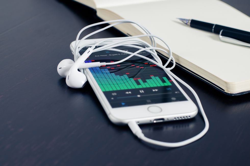 9 Songs You Need To Add To Your Study Playlists Right NOW