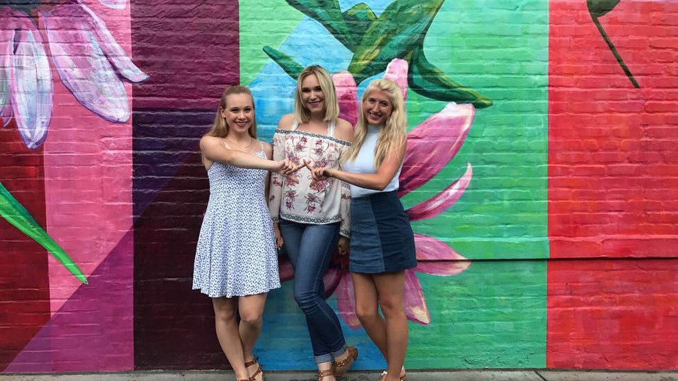 20 Things all College Students can do "instead" of Netflix.