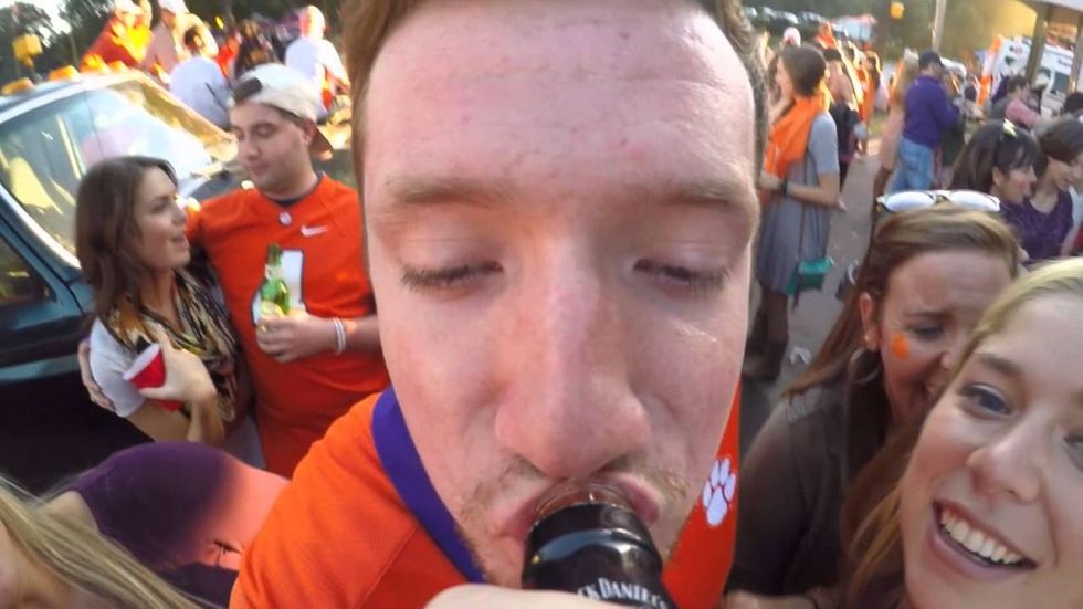 10 People You See, And Most Likely Avoid, At Every College Tailgate