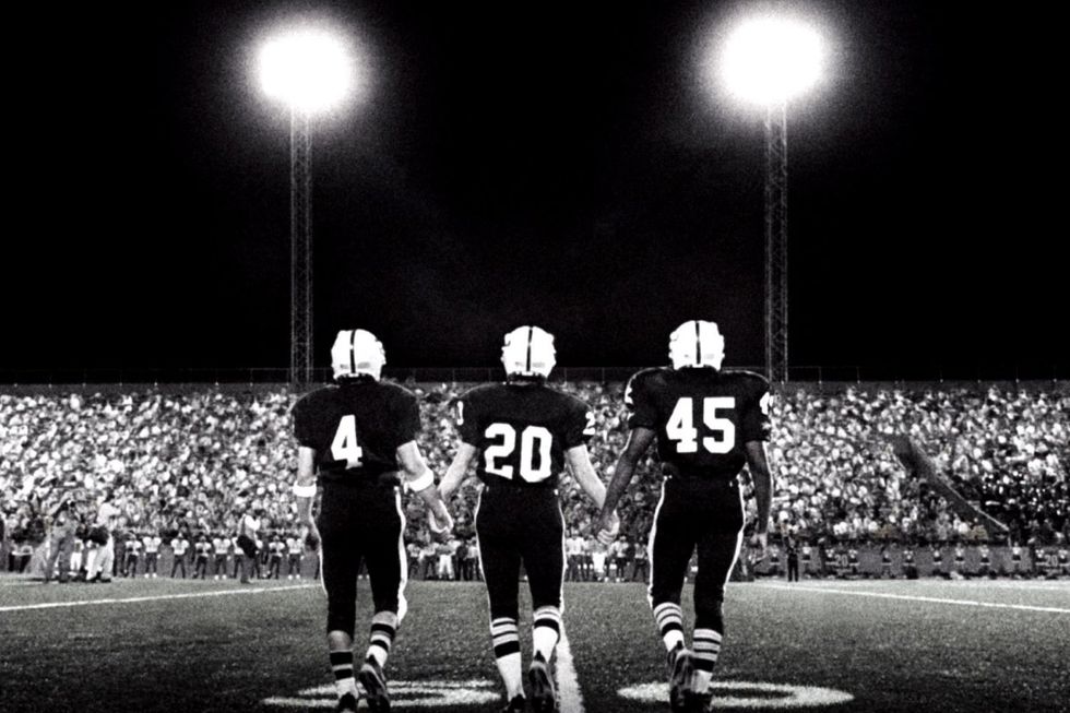 Review Of Friday Night Lights
