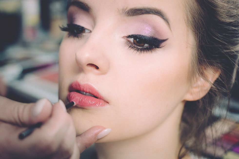 11 Things ALL Makeup Lovers Know To Be True