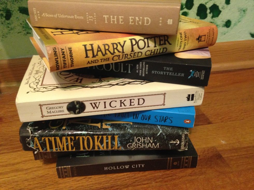 10 Books You Need To Read Before You Say You Don't Like To Read