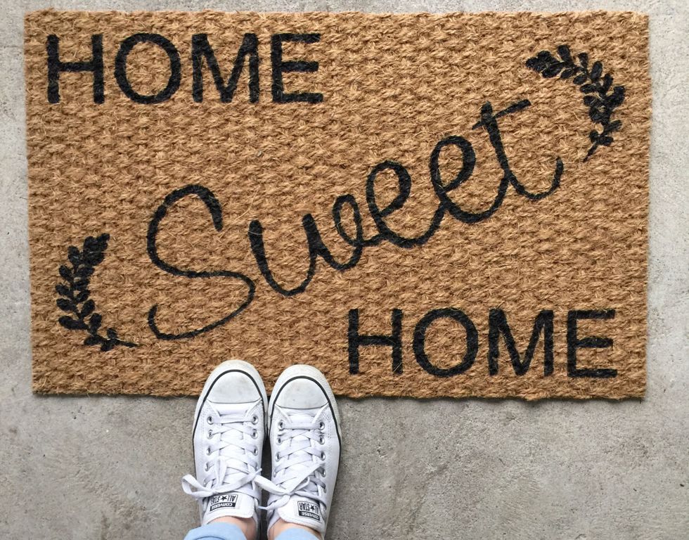 12 Things You Always Do When You Go Home For The Weekend