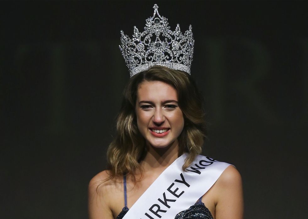You Should Care About Miss Turkey Just Losing Her Crown Over A Tweet