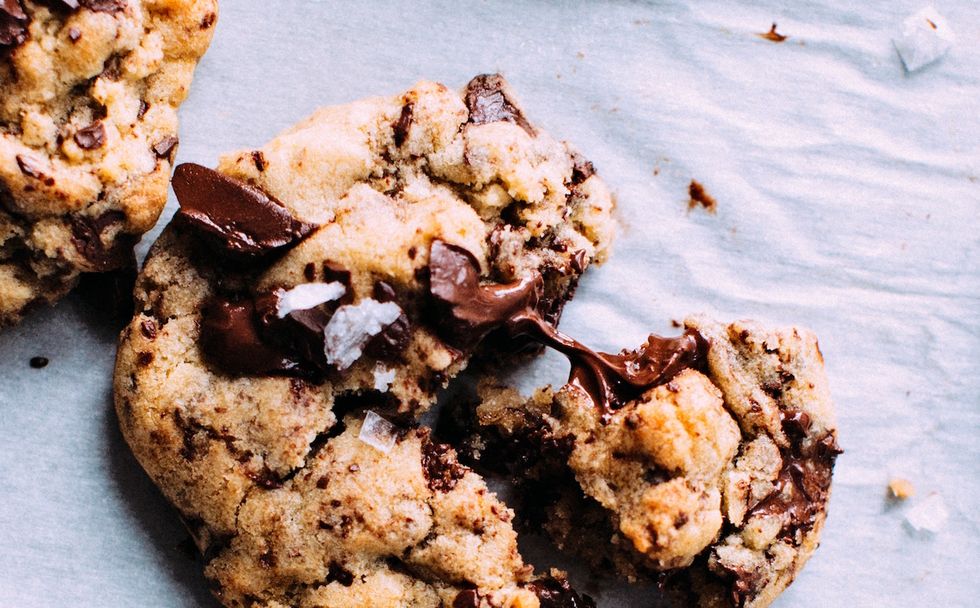 20 Ways College Girls Can Find Comfort And Relieve Stress