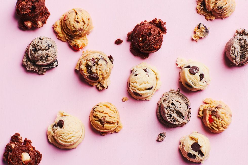 Can You Actually Eat Raw Cookie Dough Safely?