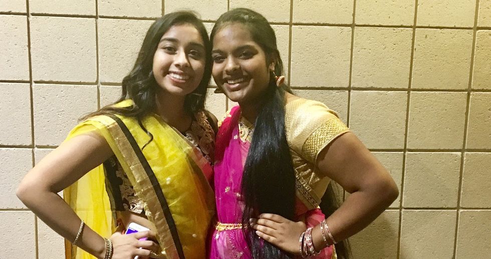 40 Thoughts Everyone At Garba Has