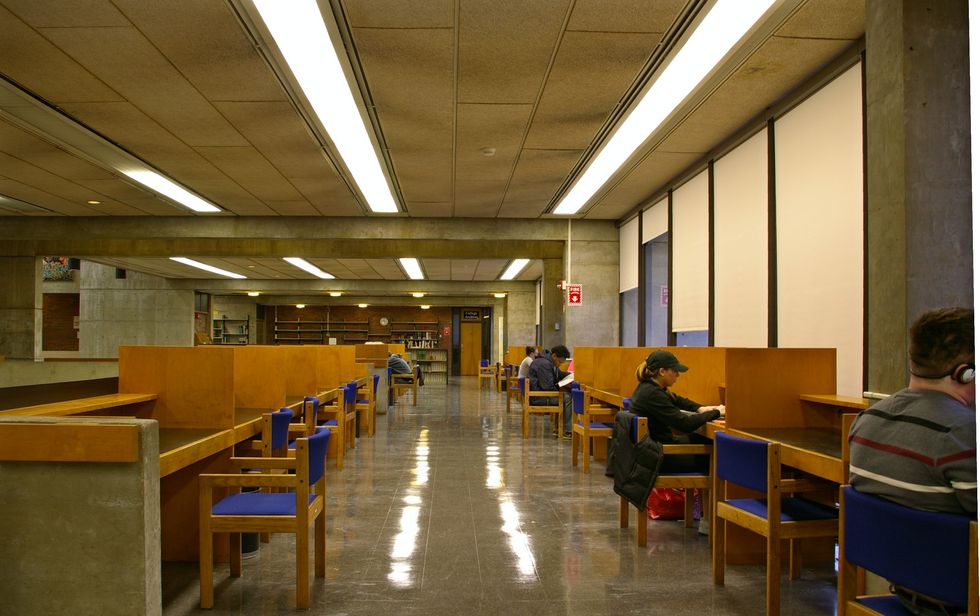 23 Things College Students Repeatedly Say To Each Other During Midterms