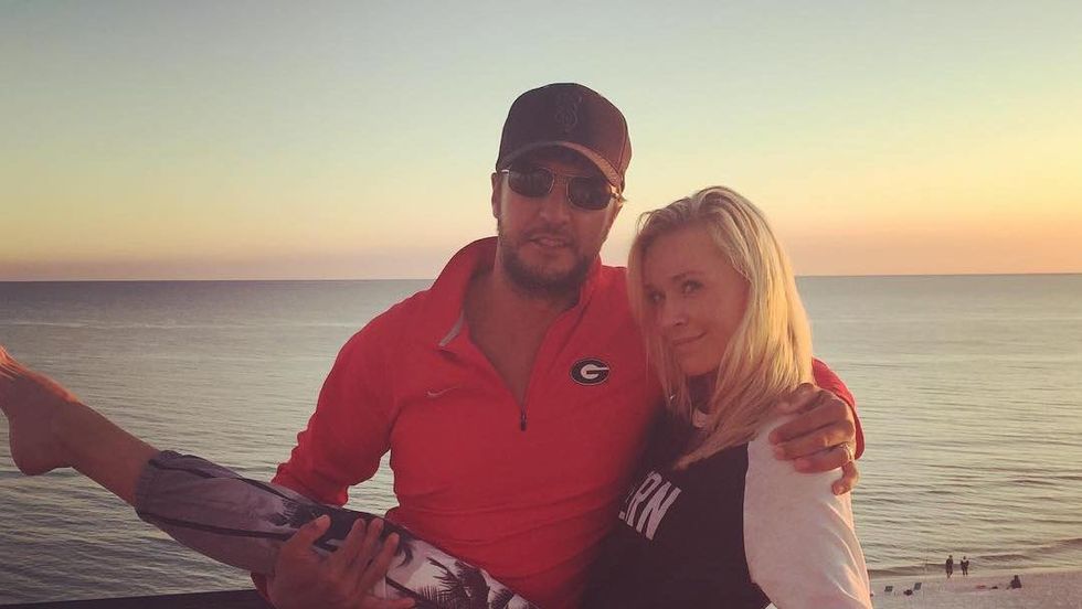 Sorry, Thomas Rhett Fans, But Luke Bryan Is STILL The Most #Goals Country Singer Of All Time