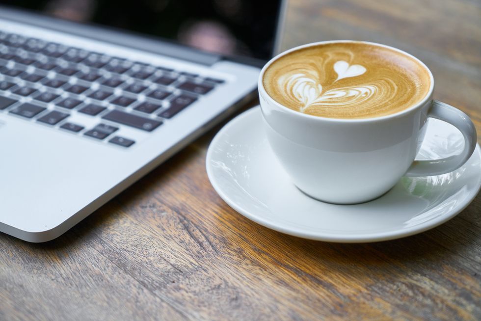 4 Truths When You Combine Students And Coffee