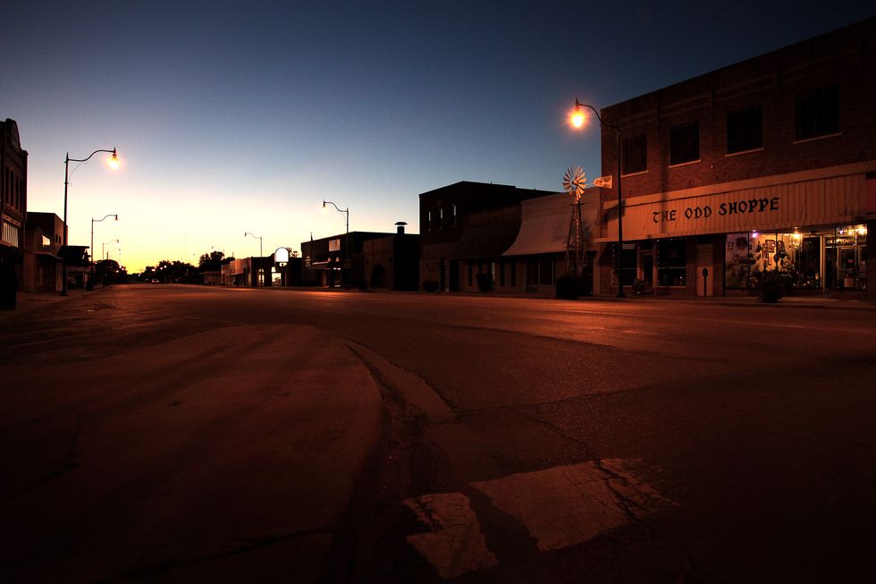 8 Signs You're The Child Of A Truly Small Town
