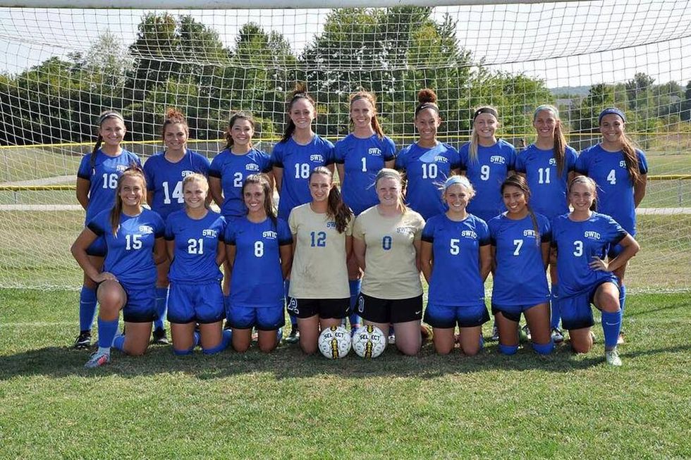 10 Things I Wish They'd Told Me Before Playing College Soccer