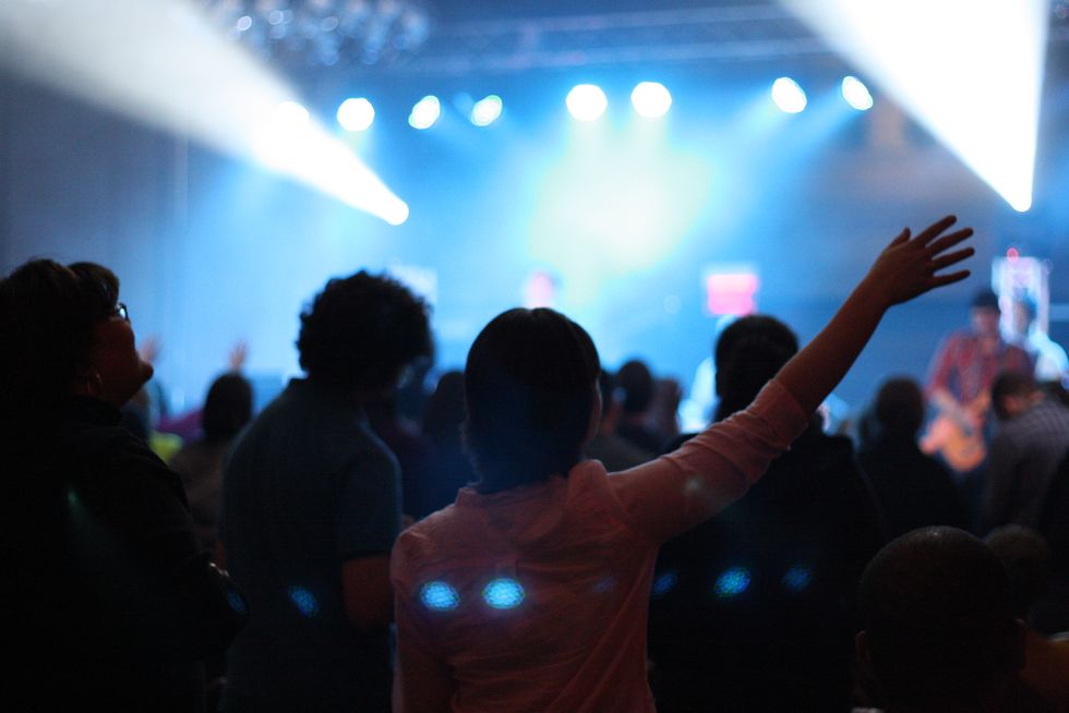 13 Worship Songs To Get You Through The Semester