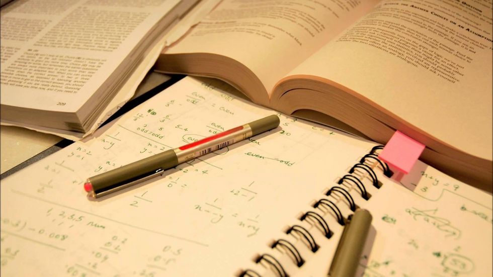 10 Studying Tips That Will Save Your Life During Midterms