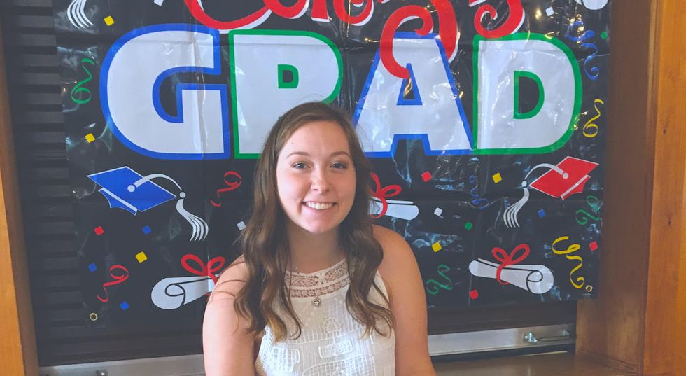 25 Thoughts You Definitely Had During Your Grad Party