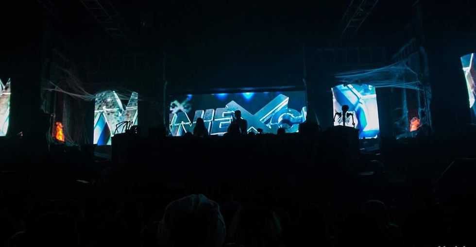 Bonnie X Clyde Boo! Arizona Interview: Outlaws On The Run