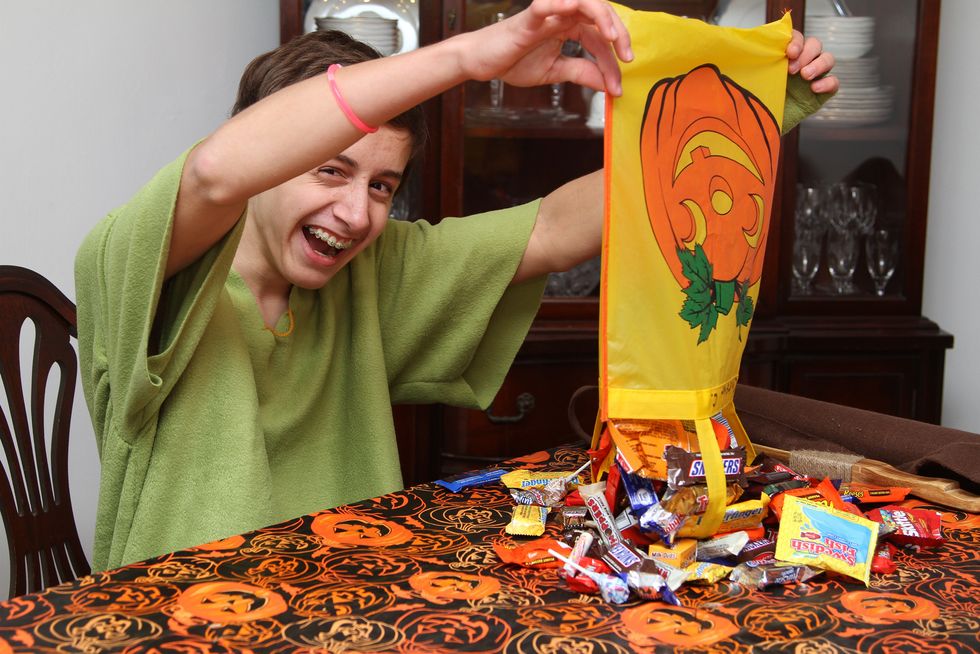 7 Halloween Memories That Will Take You Back To Your Childhood
