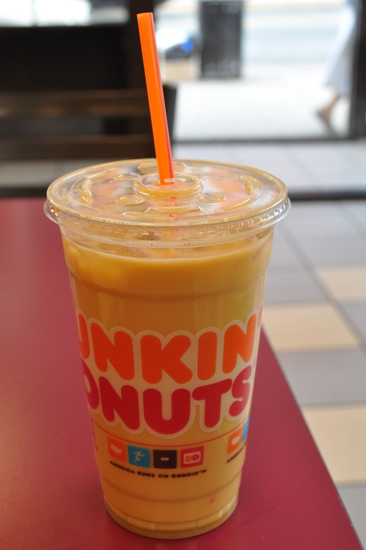 25 Signs You're Addicted To Dunkin' Donuts