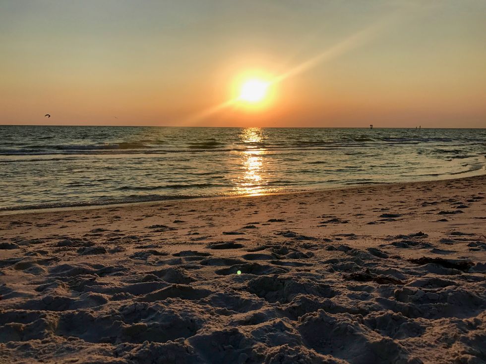 6 Bits Of Small Talk That Happen When You Come Home From College